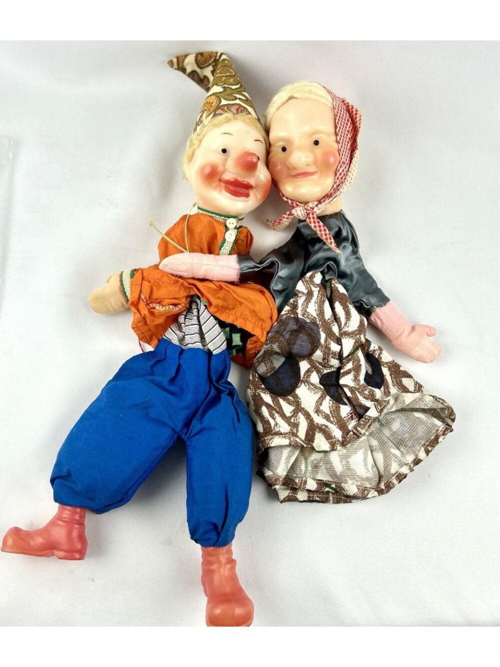 Vintage Eastern European Puppets Petrushka and Staruha Dolls